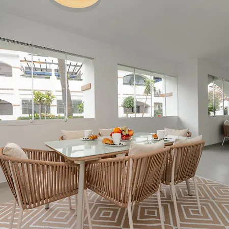 Apartment Next To The Sea, 3 Bedrooms, San Pedro *