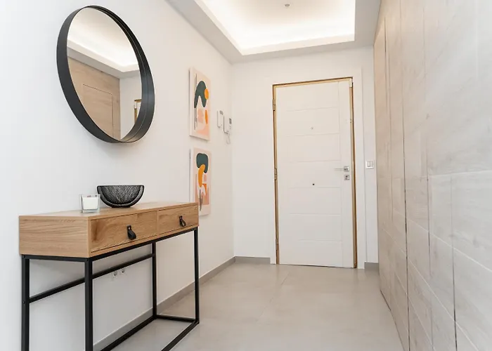 Next To The Sea, 3 Bedrooms, San Pedro Apartment Marbella
