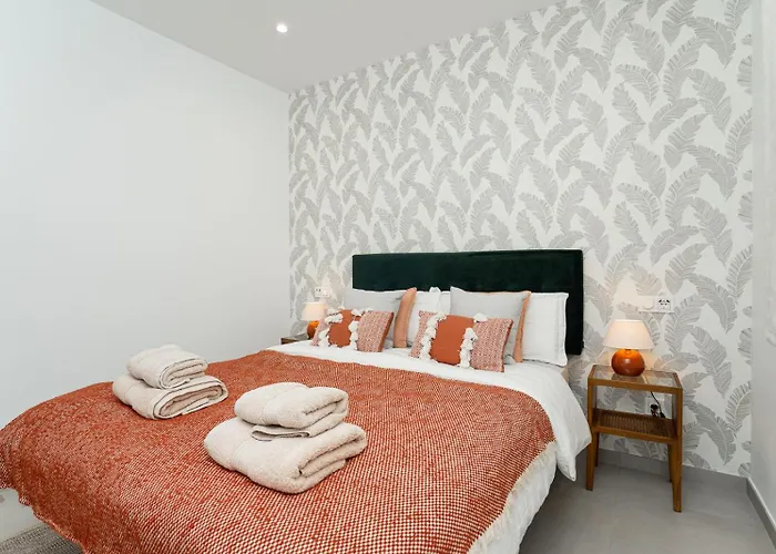 Next To The Sea, 3 Bedrooms, San Pedro Apartment *